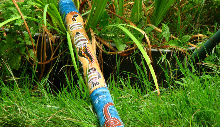 Ilustrační foto (didgeridoo)