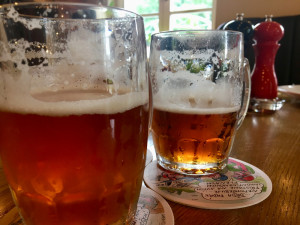 Na pivu_tácky od Petra Urbana