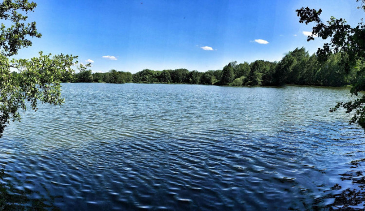 Ilustrační foto (rybník Peklo v Dubici)