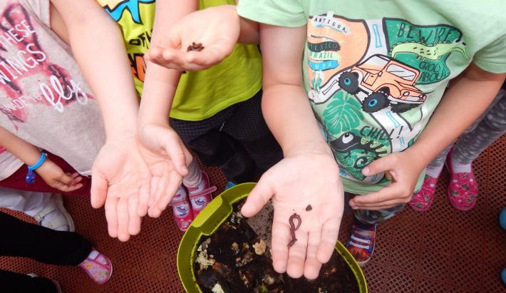 Předcházení vzniku odpadů.