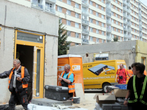 FOTO: Rekonstrukce školky Beruška pokračuje. V září přivítá 130 dětí