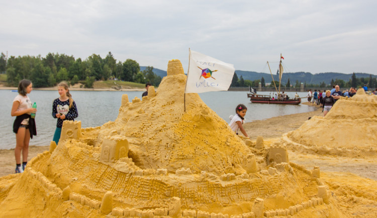 Jablonecké pískohrátky