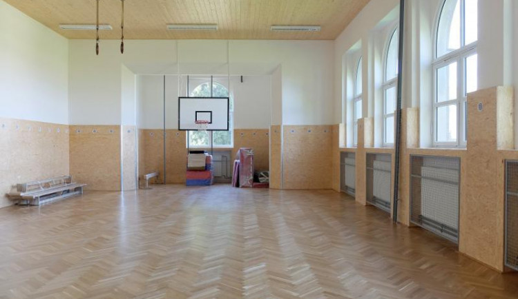 Snímek opravené tělocvičny