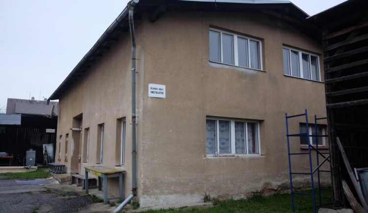 Kraj prodal třeba budovu na Františkově.