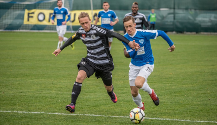 KAM ZA SPORTEM: Fotbalová druhá liga se hraje v Budějcích i Táboře