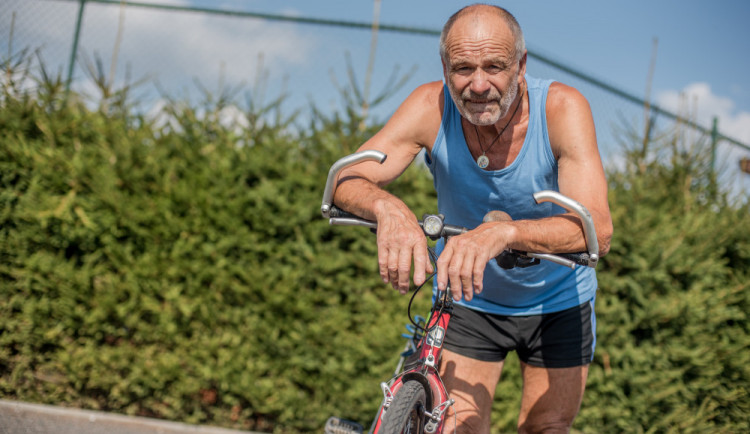 Dal si pivo a kývl na cestu do Compostely. Na kole pak František Turek ujel 2 749 kilometrů