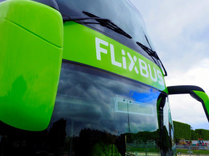Zelené autobusy FlixBusu budou jezdit i do centra Liberce