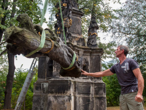 Restaurování barokního sloupu