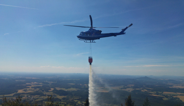 Požár u Ještědu.