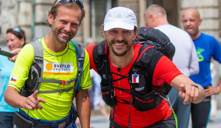 Na snímku zprava Eda Kožušník a kolega Tomáš Zahálka