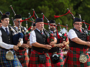 FOTO: Osmnáctých skotských her se zúčastnily stovky nadšenců