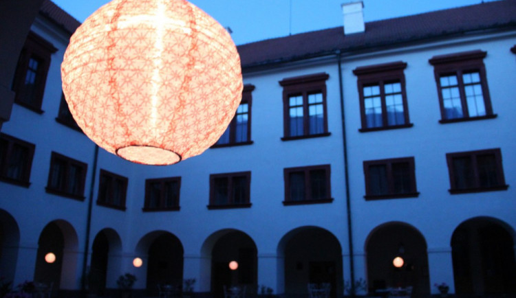 Hradozámecká noc v Libereckém kraji nabídne prohlídky i koncert