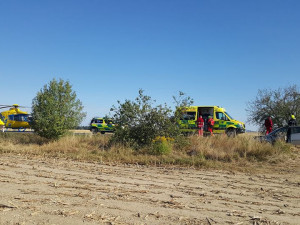 Nehoda auta s traktorem.