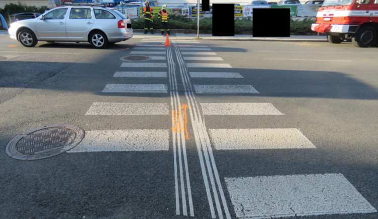 Dívka skončila v nemocnici.