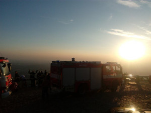 Na Ještědu opět hořelo.