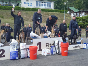 Policejní psovodi zabodovali na Mistrovství republiky