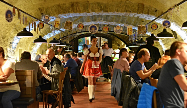 Oktober fest ve Šnytu