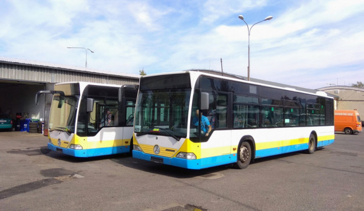 FOTO: Dopravní podnik nakoupil deset autobusů z Německa. První dva už jsou v Liberci