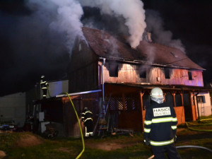 Požár domu v Oldřichově na Hranicích způsobil škodu za dva miliony