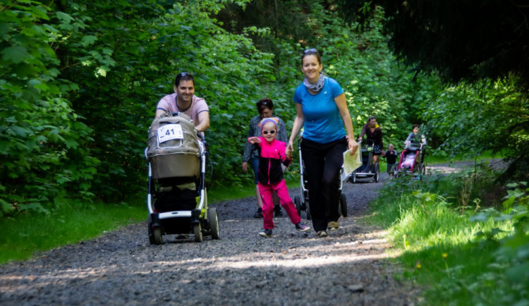 Jizerský prcek je oblíbený závod, který vytvořily tři maminky