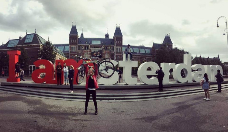 Alena Ledlová z Liberce projíždí celou Evropu na kole. V nohách má už přes 6 000 kilometrů a stále nekončí.