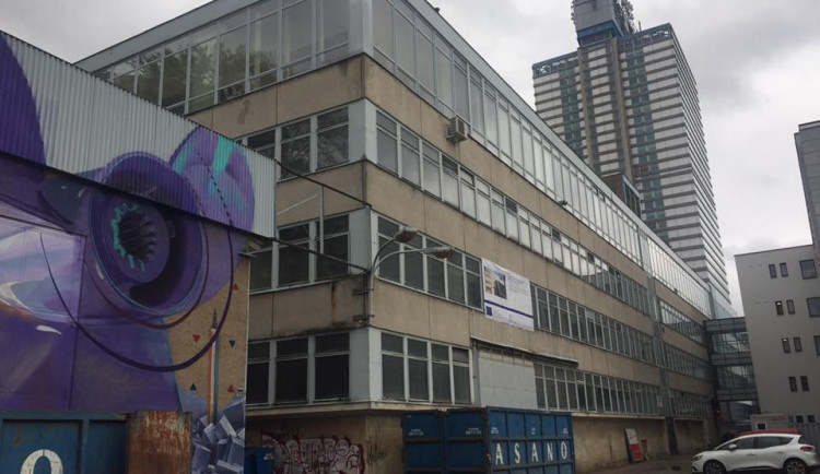 Začíná rekonstrukce budovy D krajského úřadu.