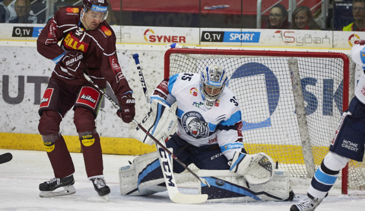 Tygři ztratili vedení.