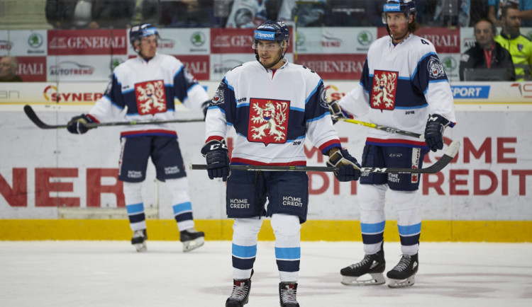 Dresy k výročí založení republiky oblékli Tygři pouze jednou