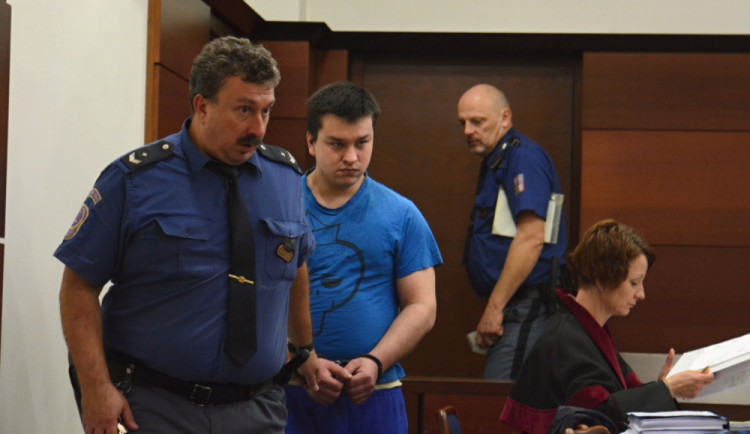 Bezdomovec dostal 28 let vězení.