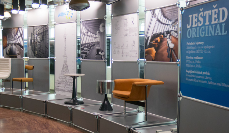 Nová výstava na Ještědu odhaluje původní jedinečné vybavení