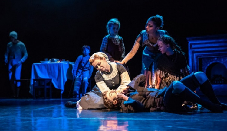 Balet libereckého divadla uvede Dickensovu Vánoční koledu