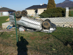 Snímky z místa nehody. Foto: Hasiči Mimoň