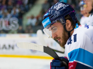 Tygři dnes oslavují, nad Energií K. Vary vyhráli 4:1.