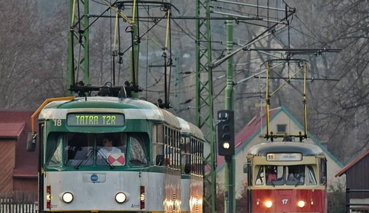 VIDEO: Podívejte se na poslední jízdu liberecké tramvaje T2R