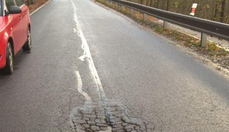 Silnici kraj opět reklamuje