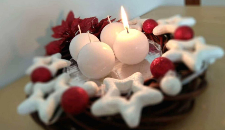 První adventní neděle