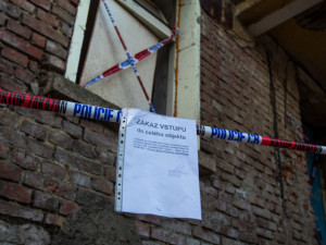 Dům je v otřesném stavu.