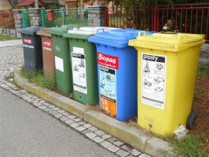 V Jablonci přibudou kontejnery na bioodpad, textil i tuky, poplatky za svoz odpadu se nezmění