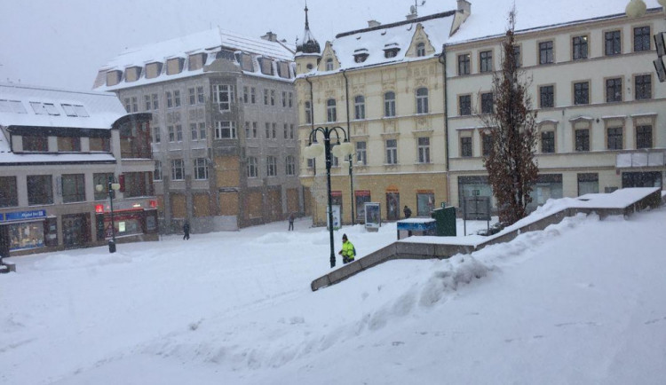 Na Horním náměstí a v Tržní ulici v těchto dnech zaparkujete zdarma