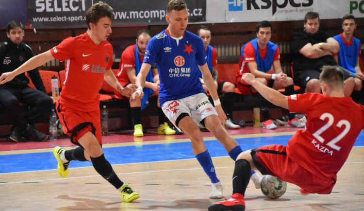 Zlej Sen podlehl Slavii.