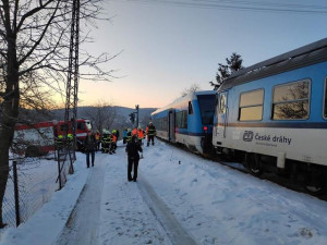 Srážka vlaku s nákladním vozem