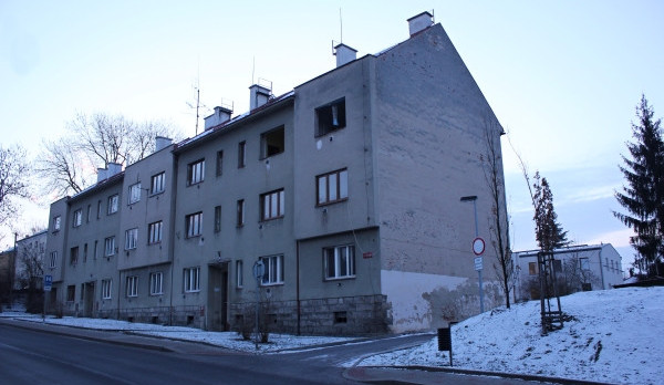 Tato budova půjde k zemi