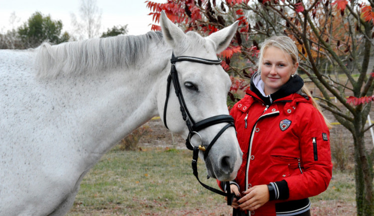 Eliška Ocrtová s Bonusem