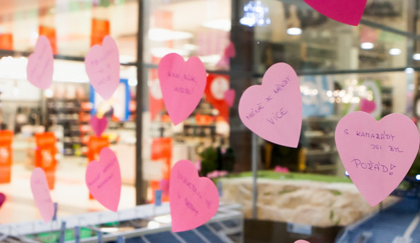 Srdíčka v OC Nisa