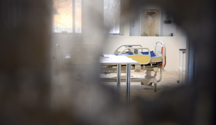 Vzorové pokoje jsou v bývalých autodílnách