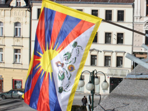 Po třech letech změna. Jablonec opět vyvěsí vlajku Tibetu