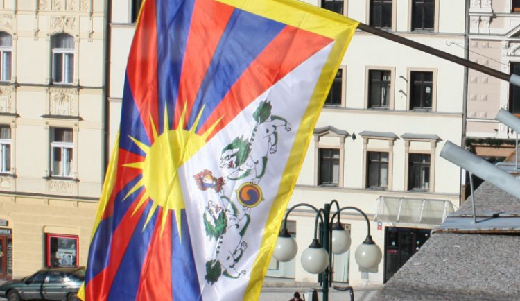 Vlajka Tibetu v Jablonci.