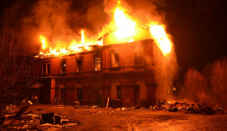 Foto z místa požáru