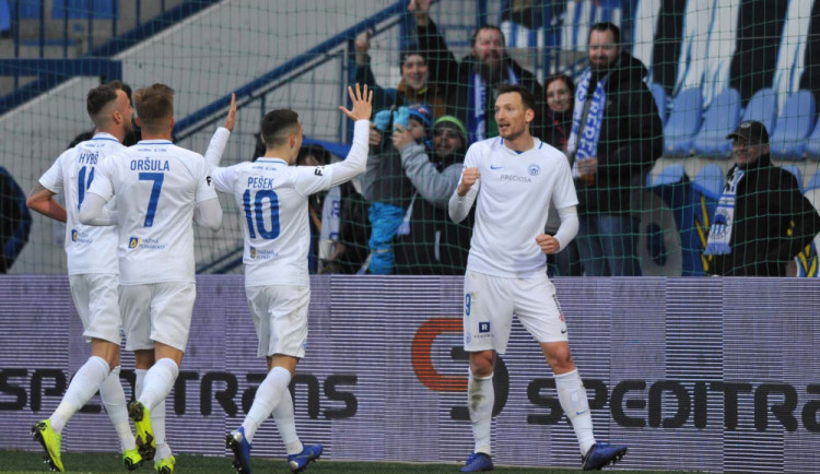 Kozák opět pálil. Slovan porazil Zlín těsně 1:0