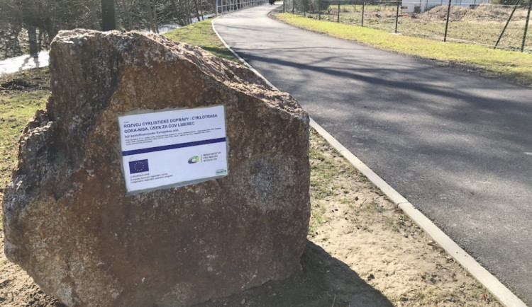 Cyklostezka je prakticky hotová.